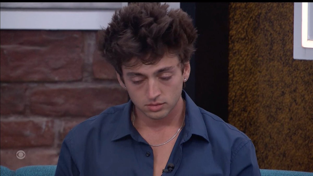 suRYvor's tweet photo. Drew getting evicted by the last remaining icon is pure poetry #BB28 https://t.co/UomF7sxRiK