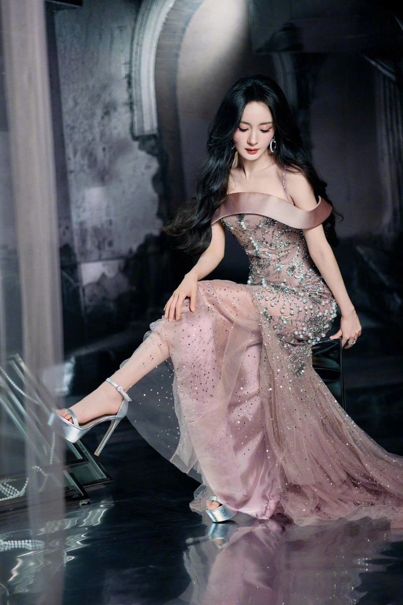 LenteraBayang's tweet photo. @Shaaerere Rein 
- JUDITH (retext: 1986) + 1
- CHARLOTTE (retext: Yangmi, September 1986) + 1

Tolong pilih yang sesuai ya kak https://t.co/pC7lETrGqN