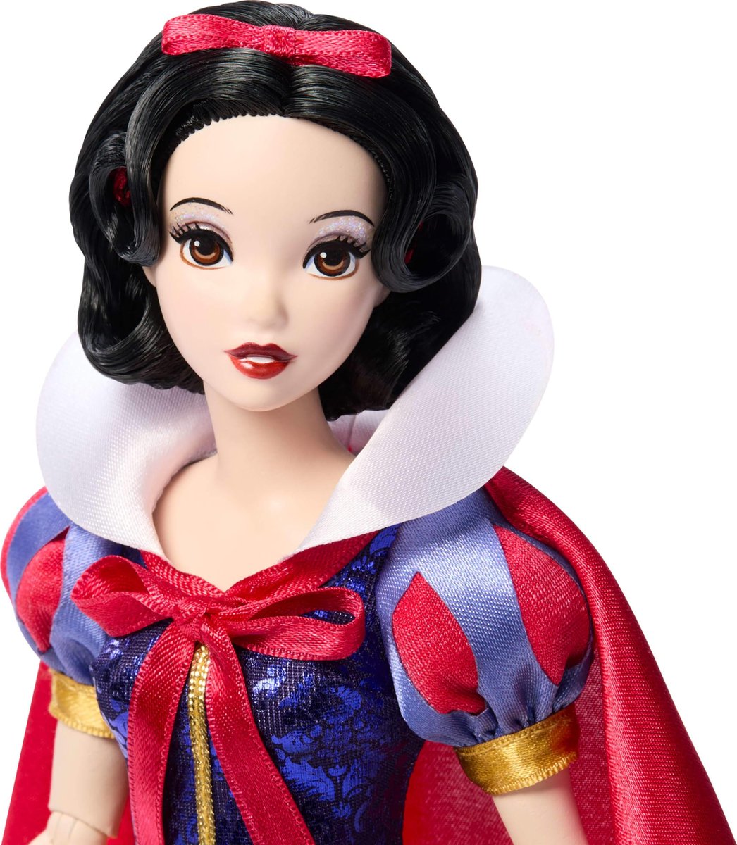 SeeingMount's tweet photo. Mattel Disney Princess Sparkling Princess Snow White Doll

She will be the only princess joining the line in the spring of 2027 https://t.co/grVSze0zr0