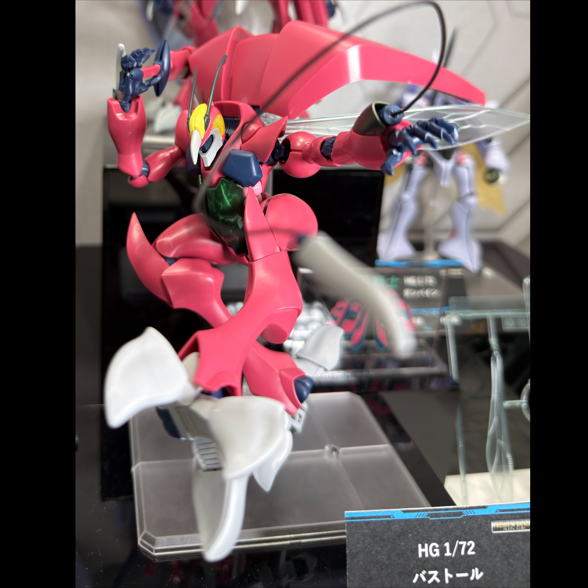 HobbySite's tweet photo. 【全日本ホビーショー 初展示✨】

HG 1/72 バストール 初展示！

『聖戦士ダンバイン』より、「バストール」が完全新規造形でHGシリーズで登場！
バストール特有のプロポーションや意匠を追求し、1/72サイズに凝縮！

▼2027年1月お届け、お申し込み受付中！
https://t.co/F4WmYU1hA6

#プラモデル　#ダンバイン　#ロボ研