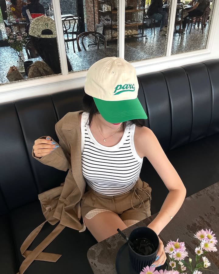 springtailes's tweet photo. Good morning and happy friYAY! 🤍🌷 https://t.co/G014B0PQE3