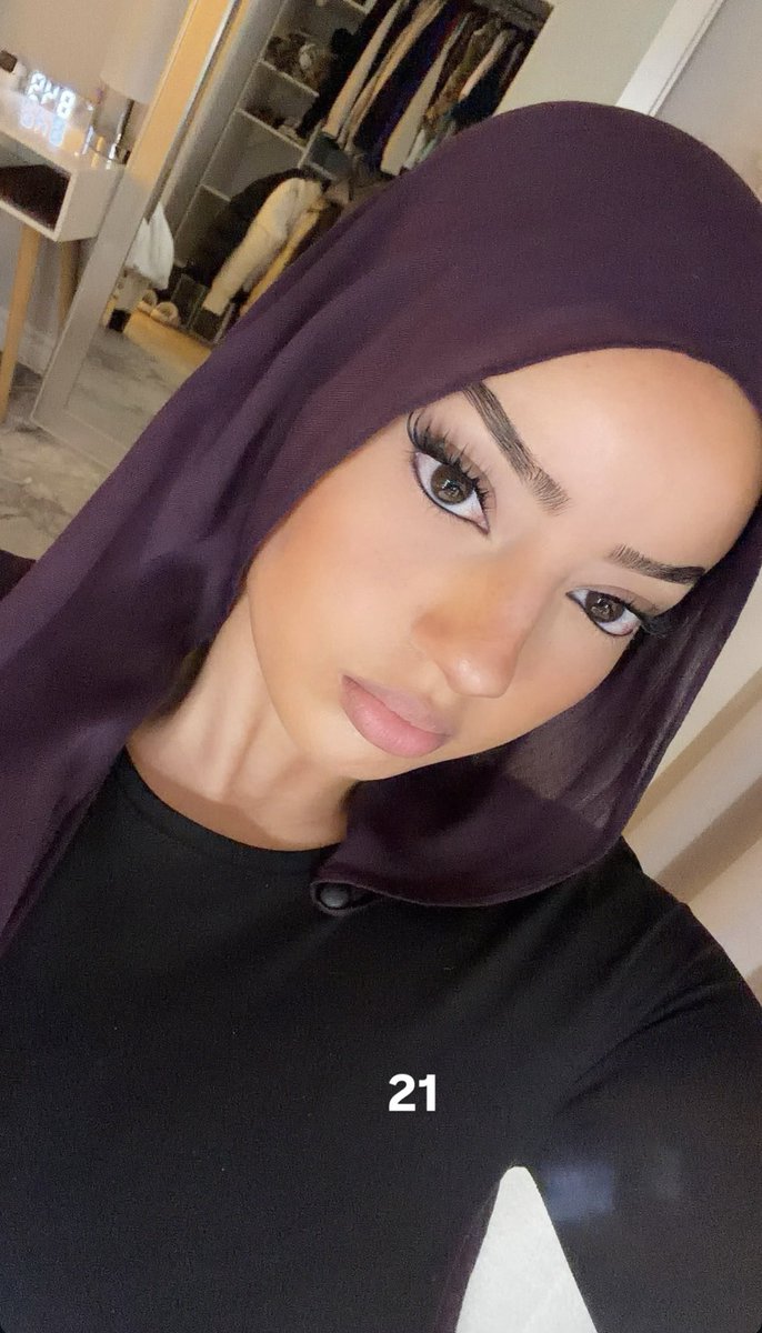 J3zge's tweet photo. Hoejabi knows what she is doing
#hoejabi #hijabi #body https://t.co/LBoEepEmMg