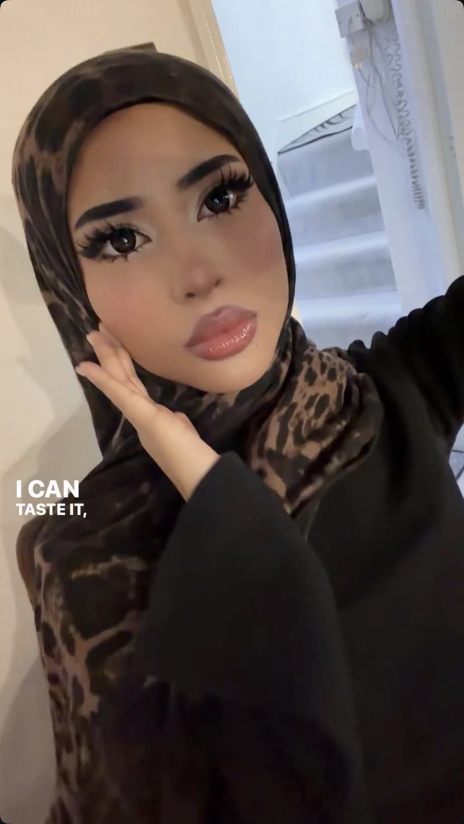 J3zge's tweet photo. cumtrib on this sexy hoejabi doll
#hoejabi #hijabi #cumtributeِs #cumtrib https://t.co/knJOU3WOxw