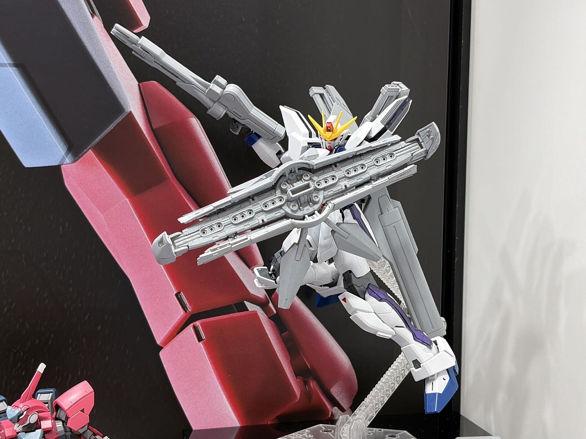 hobbywatch_jp's tweet photo. 「ガンダムX」より「ガンダムXディバイダー」がMGガンプラで商品化決定！【#全日本模型ホビーショー】　「HG 1/144 GXビット」もガンダムベース限定で商品化決定 https://t.co/z5TztTusSl https://t.co/FhU3VoaXPt
