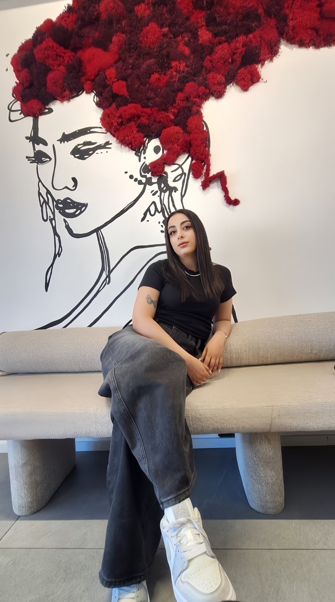 itsyurichan_'s tweet photo. 𝐇𝐚𝐩𝐩𝐲 𝐟𝐫𝐢𝐝𝐚𝐲 ❤️‍🔥

.... 𝐕𝐞𝐧𝐨𝐦𝐨𝐮𝐬 𝐒𝐢𝐥𝐞𝐧𝐜𝐞

.... 𝐒𝐡𝐞 𝐜𝐚𝐫𝐫𝐢𝐞𝐝 𝐯𝐞𝐧𝐨𝐦 𝐢𝐧 𝐡𝐞𝐫 𝐡𝐚𝐧𝐝
𝐚𝐧𝐝 𝐚𝐬𝐡𝐞𝐬 𝐢𝐧 𝐡𝐞𝐫 𝐡𝐞𝐚𝐫𝐭.

𝟏/𝟏𝐄𝐝   𝟐𝟎𝐱𝐭𝐳 https://t.co/RWtosClfkF