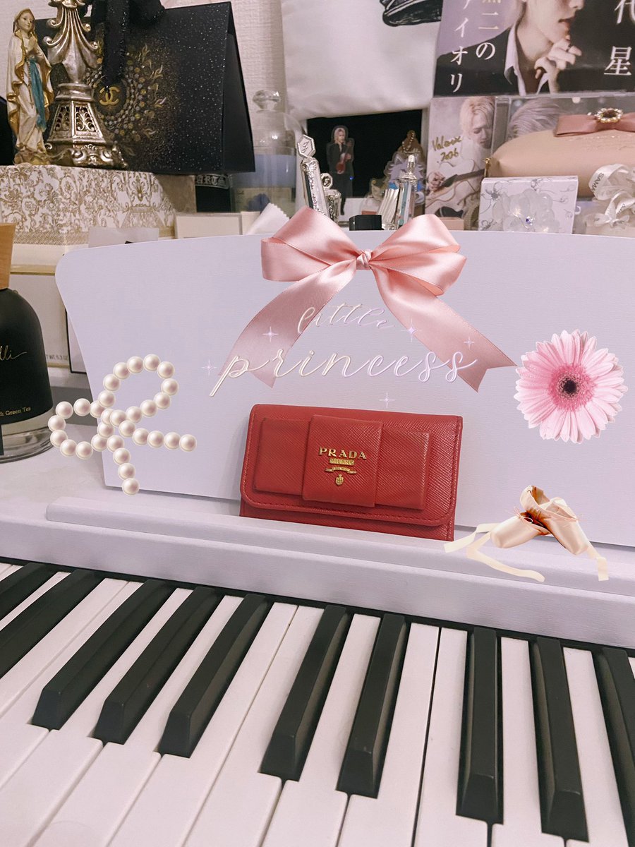 RoseVivienelove's tweet photo. こちらです🗝️💞 https://t.co/o0dOnOzfnZ