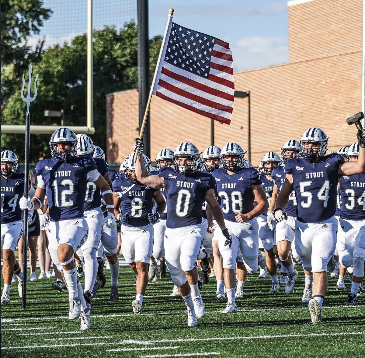kamdenkroll's tweet photo. After a great call and conversation with @Kobe_Berghammer I’m blessed to receive an offer to play football at UW-STOUT!!

@UWStoutFootball #agtg https://t.co/j87Nk3OWEt