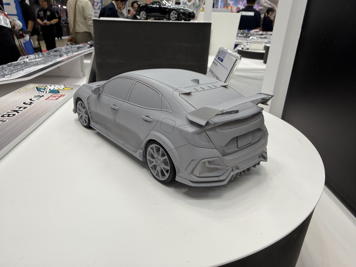 tomo_TCR's tweet photo. 今日は全日本模型ホビーショー へ
ご縁がありアオシマさんに私のシビックを提供させていただました！
発売が楽しみです！
#アオシマ https://t.co/vG8Ux5wdFi