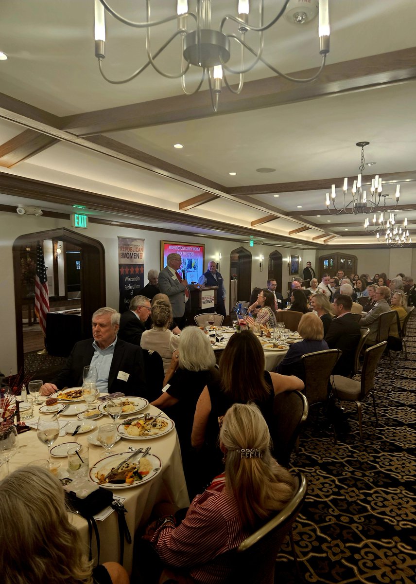 GrothmanforWI's tweet photo. Honored to speak at the WI Federation of Republican Women dinner! Fantastic energy and great conversations on the work ahead for Wisconsin. Thank you to everyone who joined us! 🇺🇸
#WFRW #WIpolitics #Wisconsin https://t.co/EdFaeFWwl1