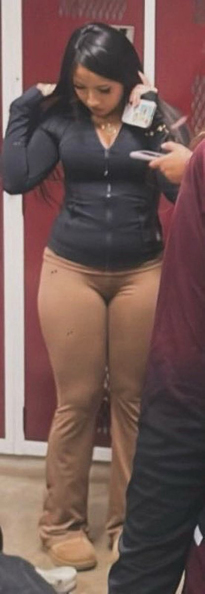 Fr34kLuvr's tweet photo. Dm #irl #latina #bop pyt https://t.co/AEPbAzDdye
