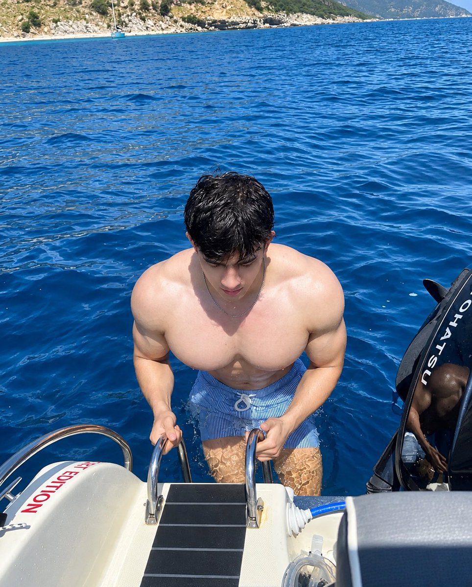 Bryan_aero's tweet photo. Vitamin sea https://t.co/vVMSt2tZXJ