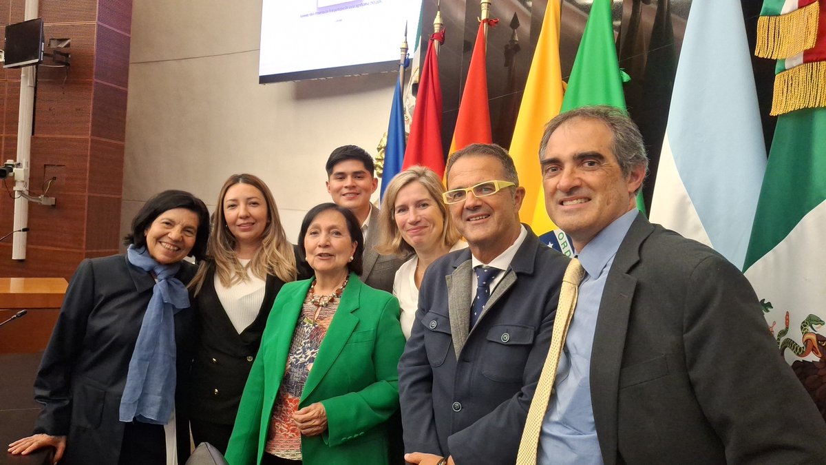 PCebras's tweet photo. 🇲🇽Desde México fué un honor compartir algunos de los avances legislativos y trabajo que se ha realizado para fomentar las políticas públicas que fortalecen y benefician a la comunidad de pacientes y nuevas generaciones
#EnfermedadesRaras #Raredisease #EnfermedadesRarasEnMéxico https://t.co/1ZxKmpoQ2x
