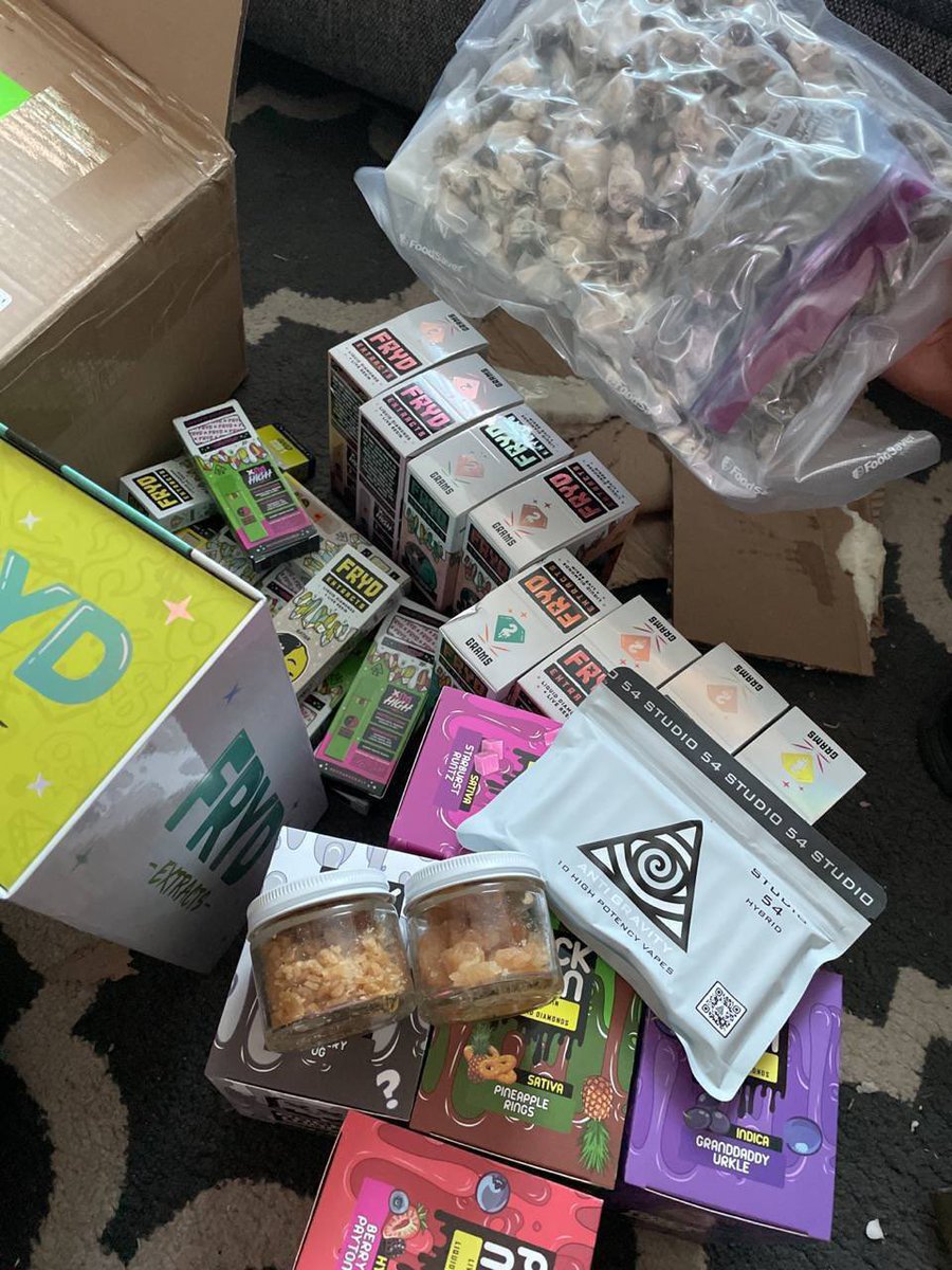 pamsky_'s tweet photo. Available ☘️✅

📦ORDER ON TELE: https://t.co/eqNIY22cG4… https://t.co/AWzhOcj28Y