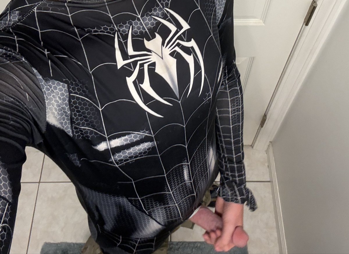 spideyfemlizz's tweet photo. fuck it cum vid https://t.co/GE673K1W9a