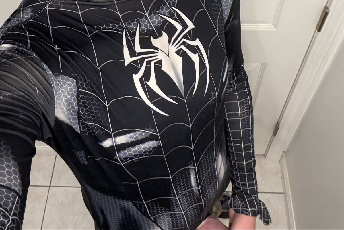 spideyfemlizz's tweet photo. fuck it cum vid https://t.co/GE673K1W9a