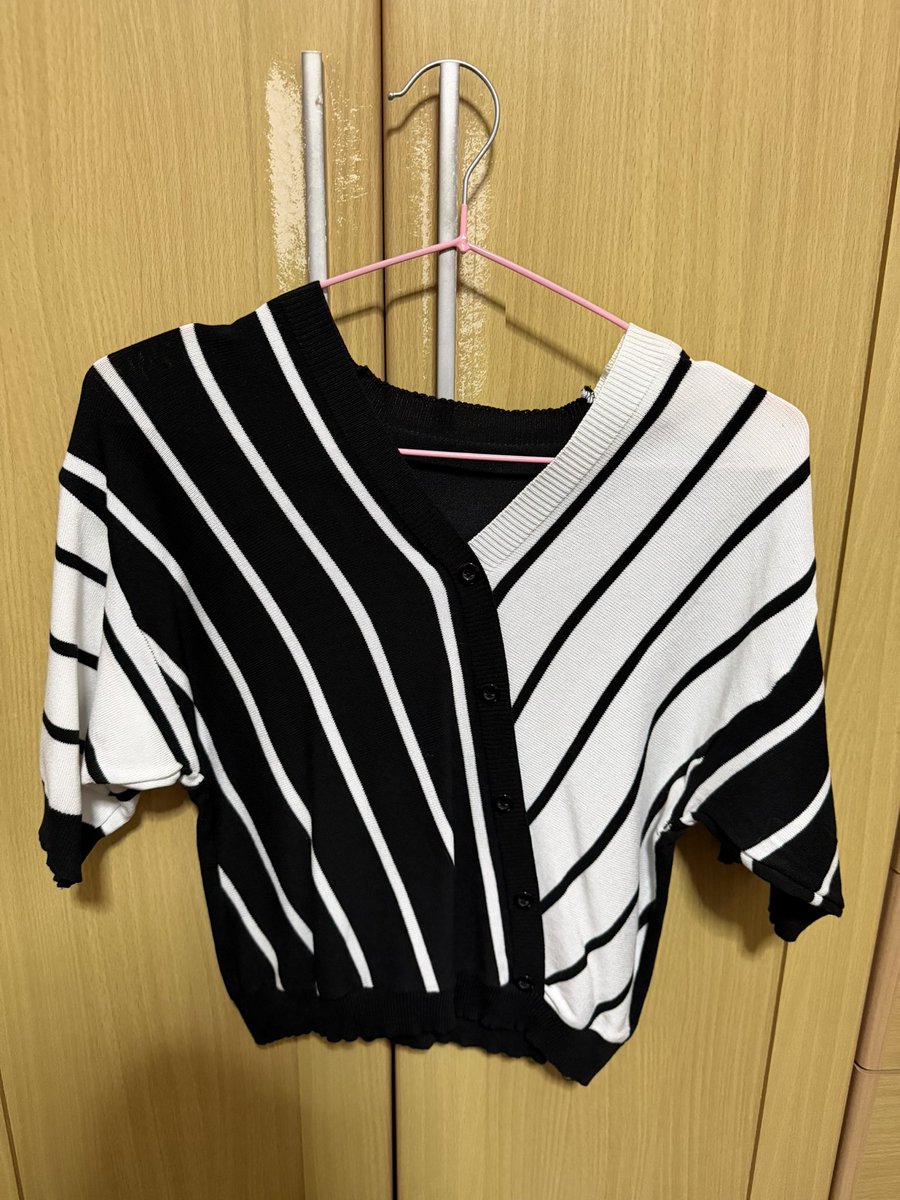 berryblossomm's tweet photo. ส่งต่อเสื้อใส่ทำงาน2ตัว 80฿รวมส่งค่า
#ส่งต่อเสื้อผ้า #ส่งต่อเสื้อผ้ามือ2 #ส่งต่อเสื้อผ้ามือสอง #ส่งต่อstylist #โล๊ะตู้ #โล๊ะตู้เสื้อผ้า #ส่งต่อcintageshop #ส่งต่อsistersfabric #ส่งต่อserlyn #ส่งต่อmerge #ส่งต่อfeelfree #ส่งต่อmaison https://t.co/B2UPRtvQxv