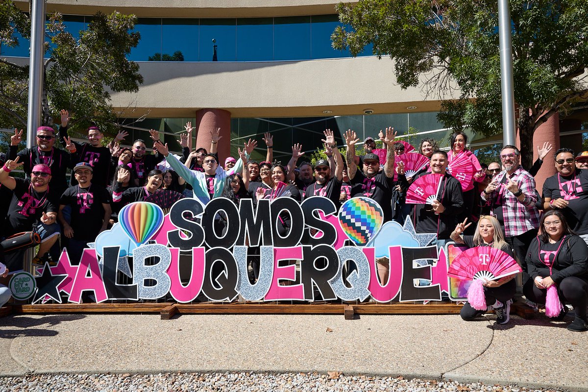 JonFreier's tweet photo. Visited our Customer Experience Center in Albuquerque today!! This crew is loud, proud and knows how to SHOW UP for each other and our customers. 

Incredible Magenta spirit and energy!! ABQ, you're a whole vibe. https://t.co/CDAZEsNMEE