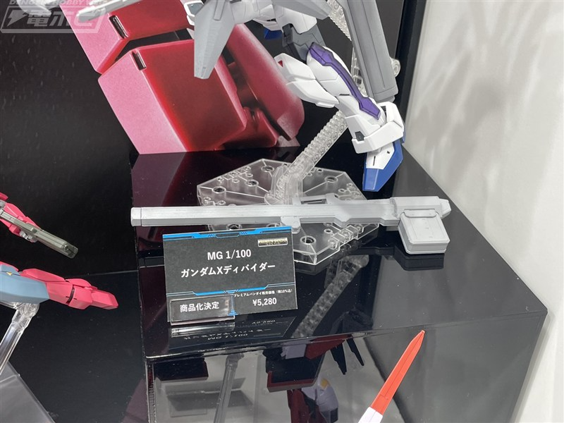 hobby_magazine's tweet photo. MG ガンダムXディバイダー
商品化決定

https://t.co/nicZw9My5U

#全日本模型ホビーショー #ガンプラ https://t.co/dbgareACCA