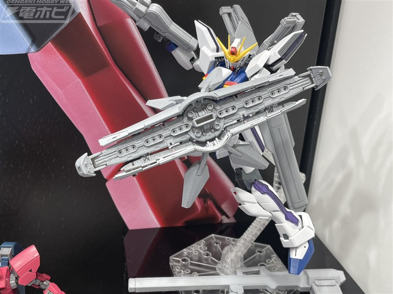 hobby_magazine's tweet photo. MG ガンダムXディバイダー
商品化決定

https://t.co/nicZw9My5U

#全日本模型ホビーショー #ガンプラ https://t.co/dbgareACCA