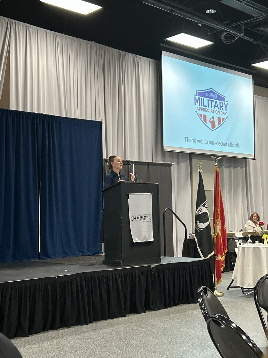 SusanManchester's tweet photo. I was honored to speak at the Allen County Chamber of Commerce’s Military Appreciation Day! We came together to recognize and celebrate the men and women who have served our country and the sacrifices they and their families have made. https://t.co/E3XZBeoahv