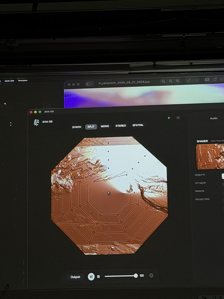 LanceBarr3ra's tweet photo. demo night @nyproductdesign 🖤 https://t.co/UxdacJsnzi