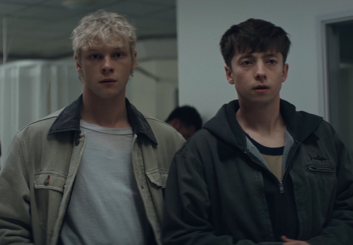 lesmyriad's tweet photo. the one thing I hate about Naim/Ryan characterization is how some people squish them into rigid stereotypes where Ryan’s hyper masculine, always working tradie jobs, too “dumb” to go to uni while Naim’s the feminine one who needs to be coddled https://t.co/SpKjdeGSVc