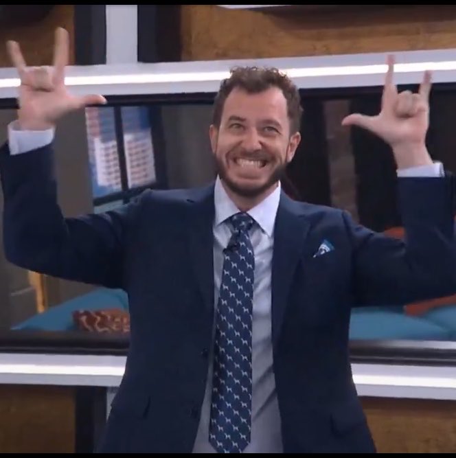 TheBigBroTea's tweet photo. RICK DEVENS WON BIG BROTHER 28 #bb28 https://t.co/YA1sxFdR22