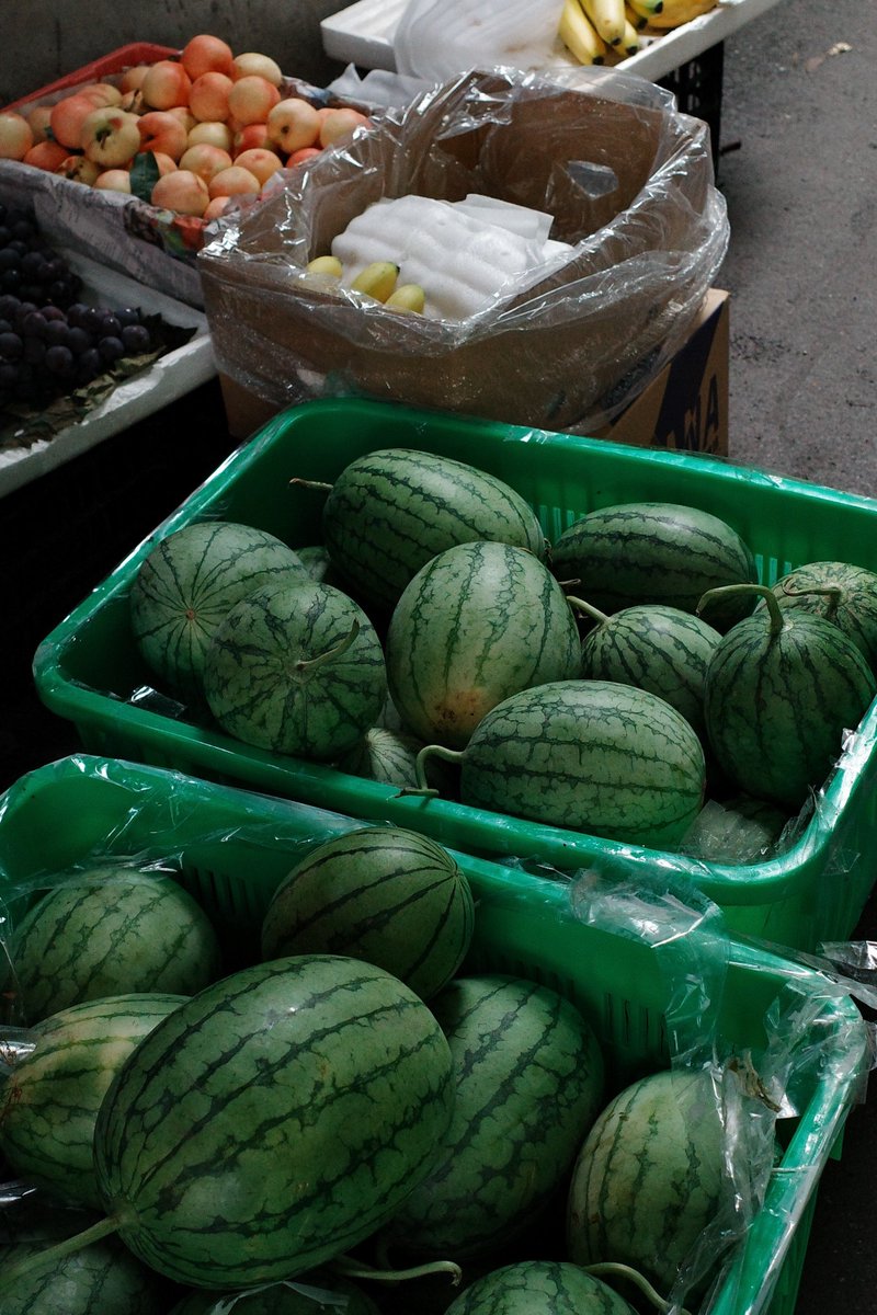 dbrldbs7's tweet photo. [I found a fresh 厝瓜 with a warm mouth at the market today!]， https://t.co/UuzGIjzejm
