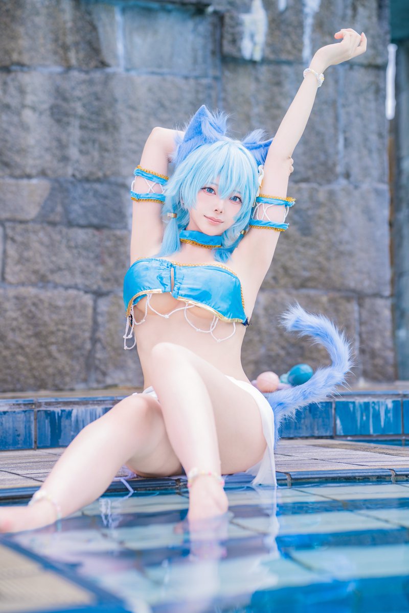 ya_ki7's tweet photo. アスナとシノンの水着できたので、次は誰しようかなっ！cos. https://t.co/dDpcYrpDA0