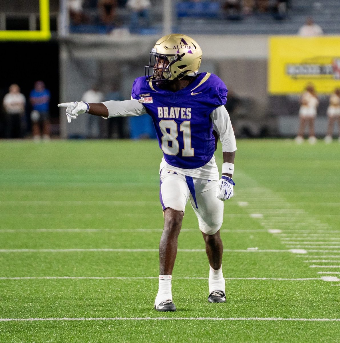 Sackchasintana's tweet photo. Blessed to receive my first D1 offer from Alcorn State University!! @TheCoach_Cov @RylandWidener99 https://t.co/Vt8cXBoQk3