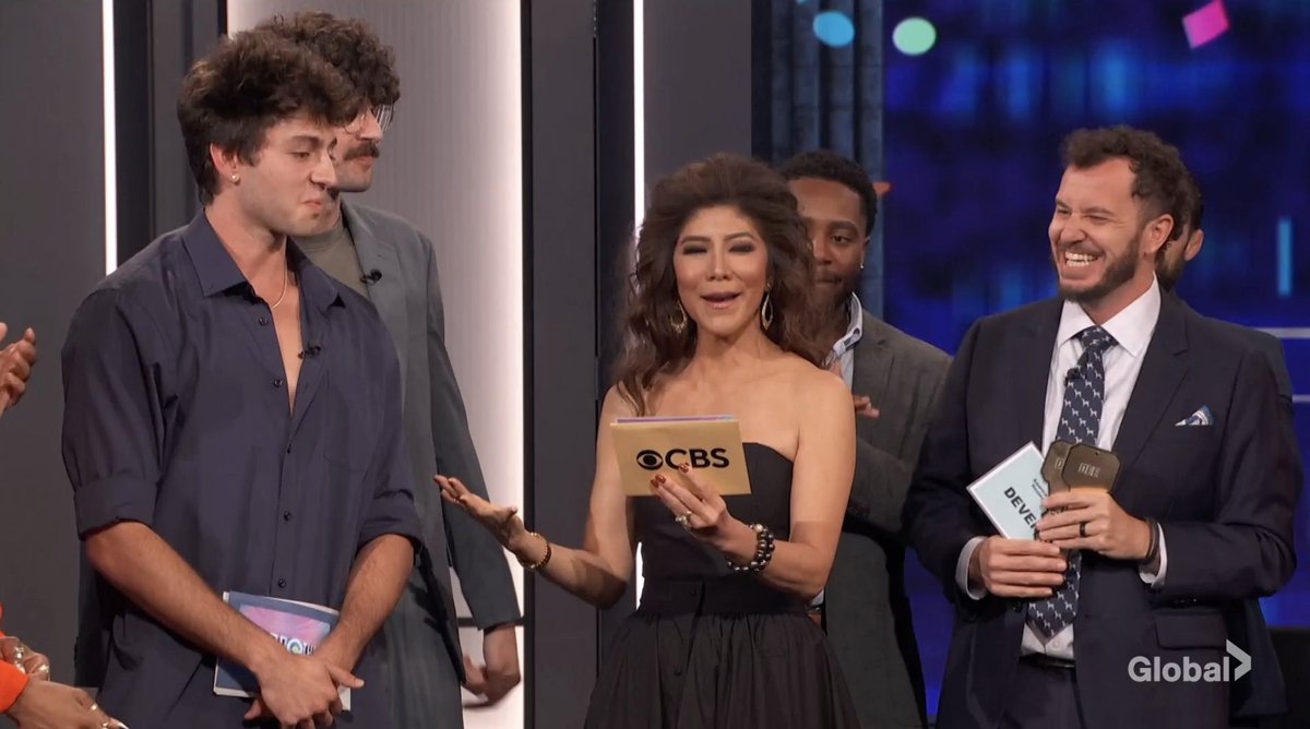 BB_Updates's tweet photo. Julie- Big Brother has been picked up for two more years! Season 29 and Season 30 are coming your way #BB28 https://t.co/dJ2cewLarh