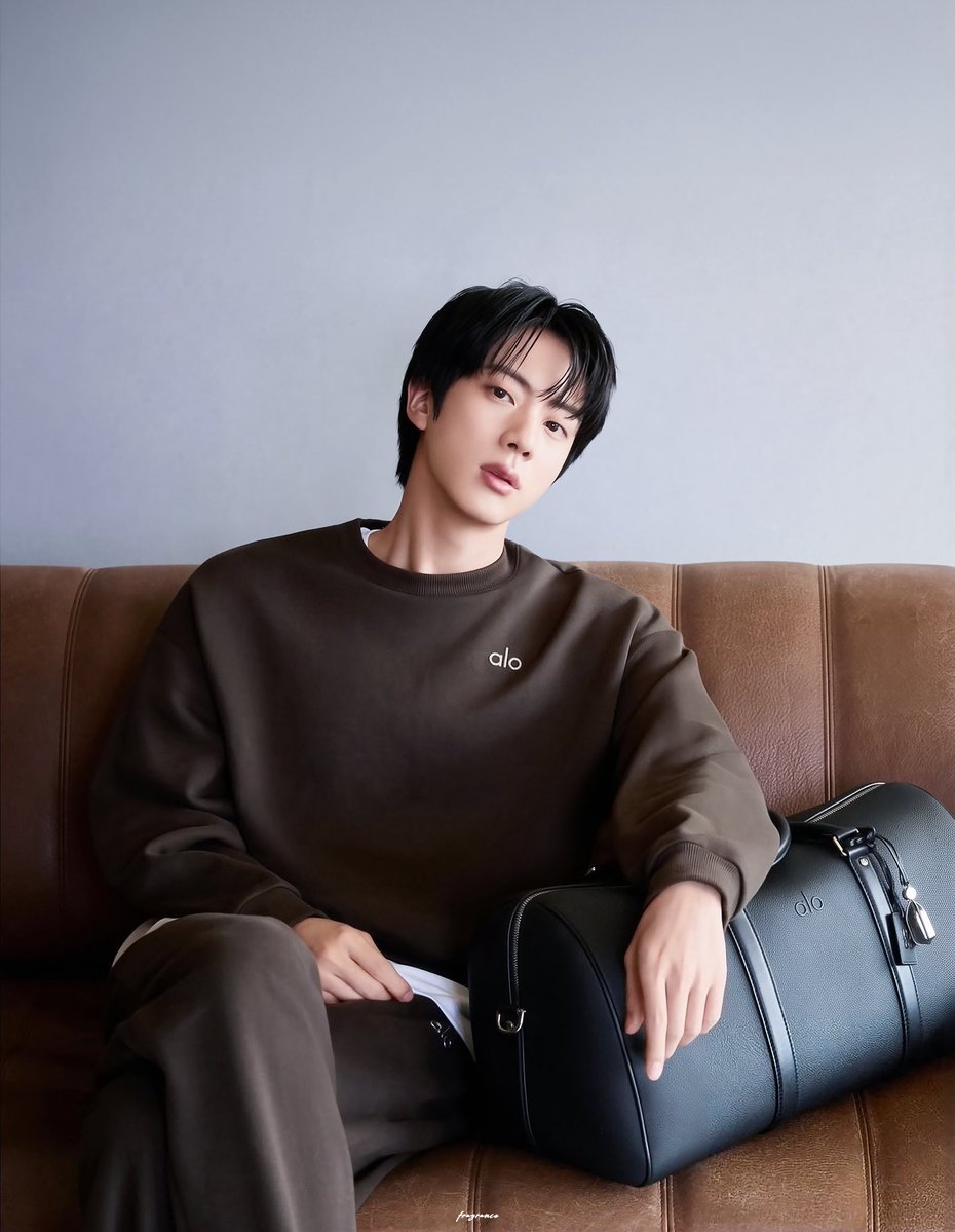 seokjinism1's tweet photo. I was thinking Jin is the perfect Ambassador for Alo’s campaign. Because he is literally the embodiment of the marketing slogan of this brand-  healthy body and mind and a balanced lifestyle. 

Thats also maybe his secret of forever looking fresh, youthful and handsome. 

I love these 3 covers more 

JIN FOR ESQUIRE KOREA
#JinxEsquire #aloxJIN
#Jin #ALO @aloyoga