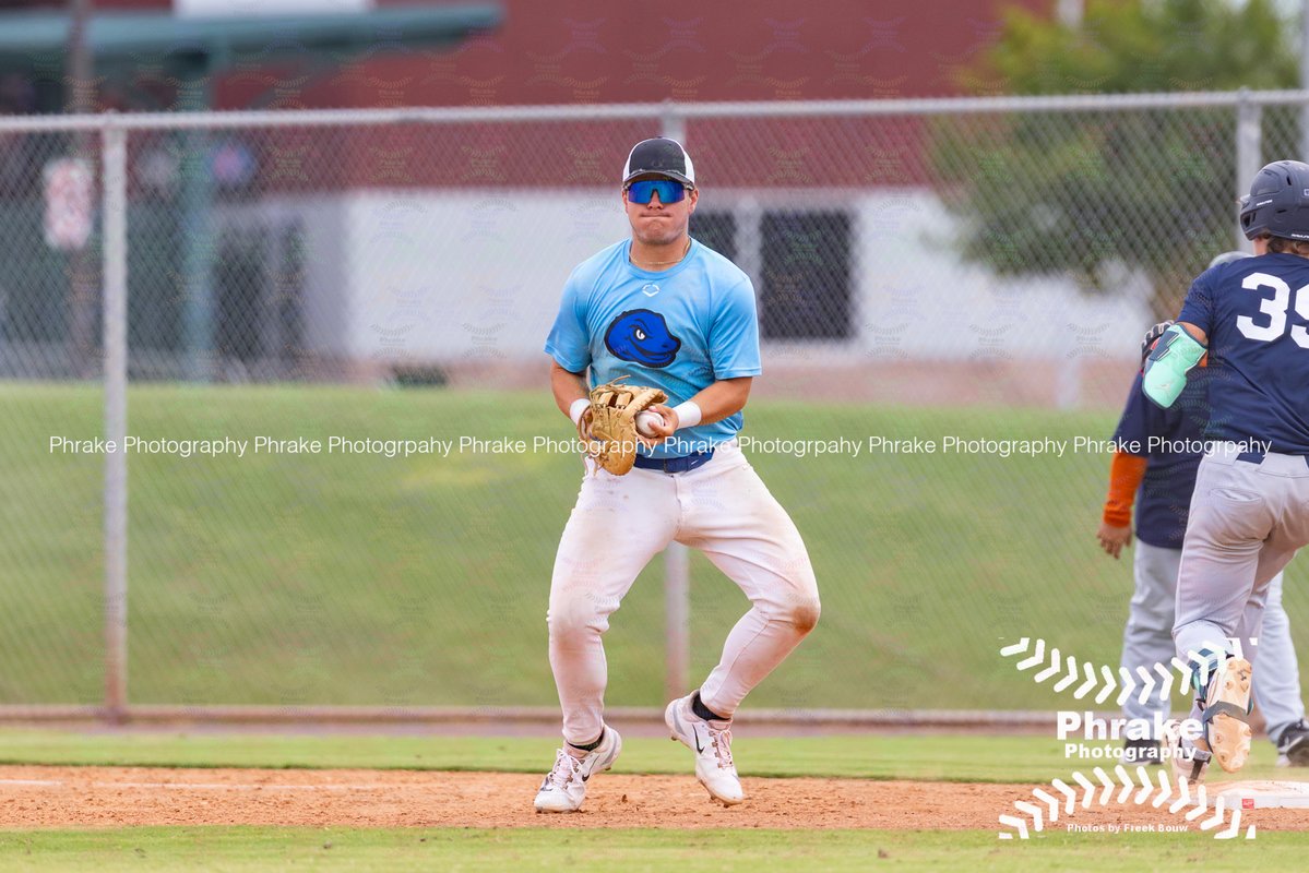 phrakephoto's tweet photo. Troy Breazeale 1B SO Gateway Geckos @Tjbreaze8 @CampoVBaseball #geckonation
@GateWayGeckos
#GateWayGeckos
@gecknation
#geckos #njcaabaseball
@njcaabaseball
#jucobaseball #jucoproduct #ACCACbaseball
@accac_sports https://t.co/yU5oX6J02n