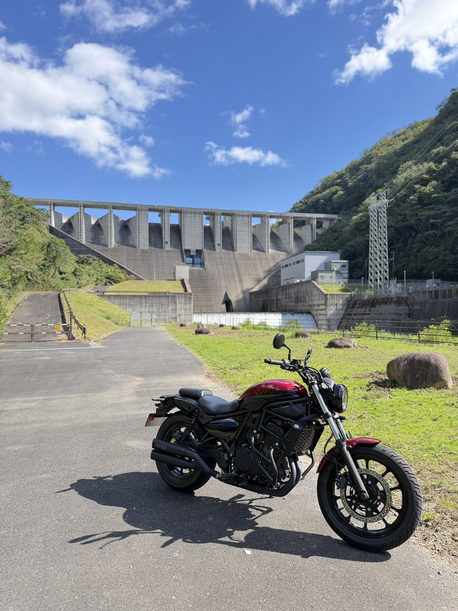 1119Two's tweet photo. ダム
朝一はちょっと寒いまである https://t.co/5yzGe6xo8i