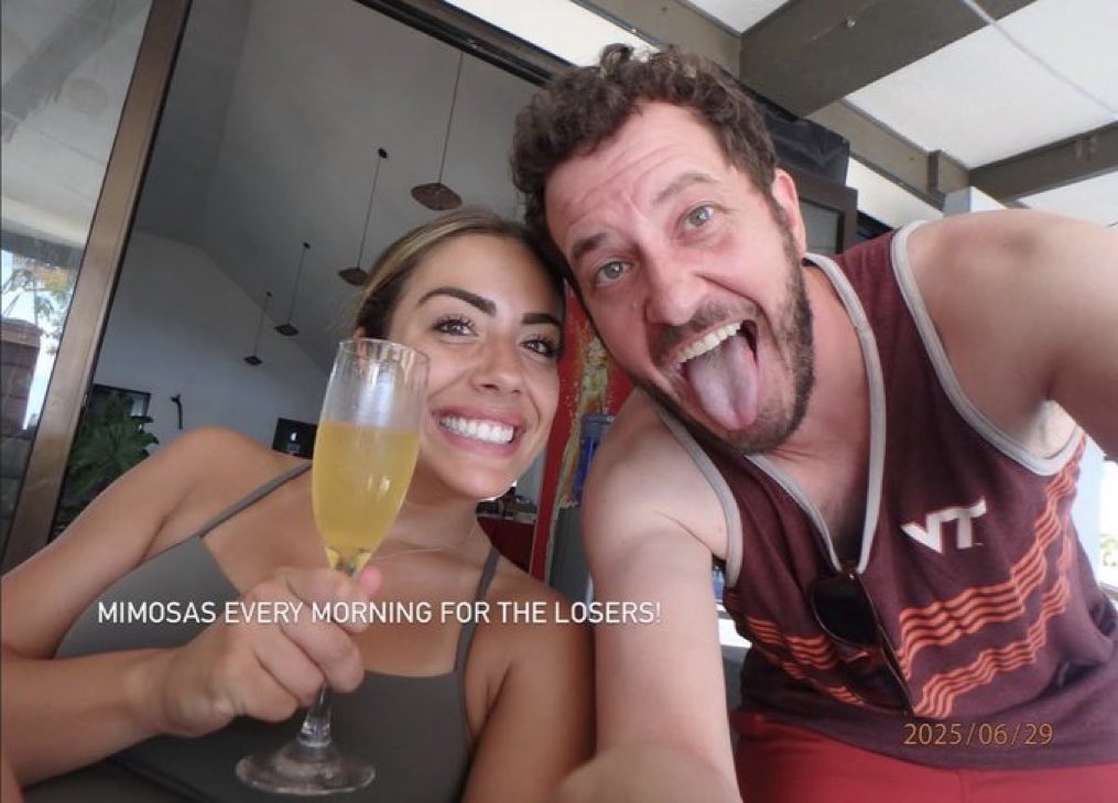 taylorfan1's tweet photo. MY DUO IS NOW A WINNERS DUO😭😭😭😭😭😭 best duo ever idcccccc #STAYMAD #BB28 https://t.co/nWUig3NqUI