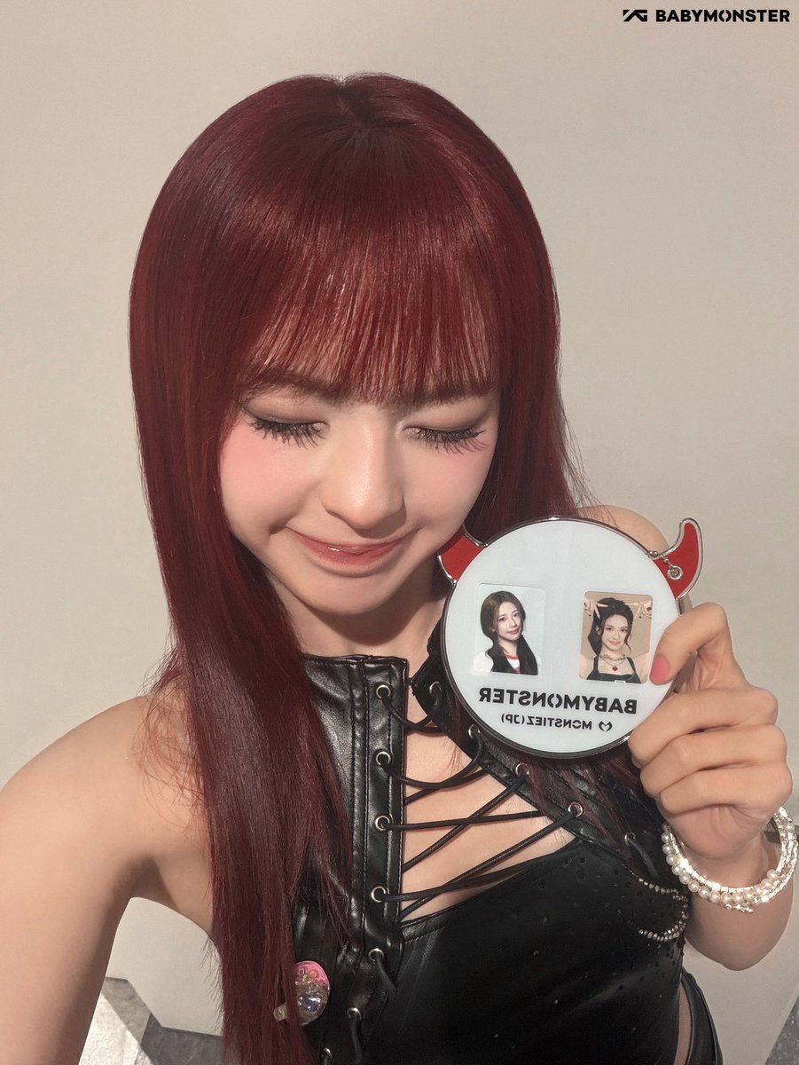 7BABYMONSTERR's tweet photo. !? ༘꙳ CHIQUITA ᯓ∘ꕤ

#치키타 #チキータ #CHIQUITA
#베이비몬스터 #BABYMONSTER https://t.co/eEF1EDqj4a