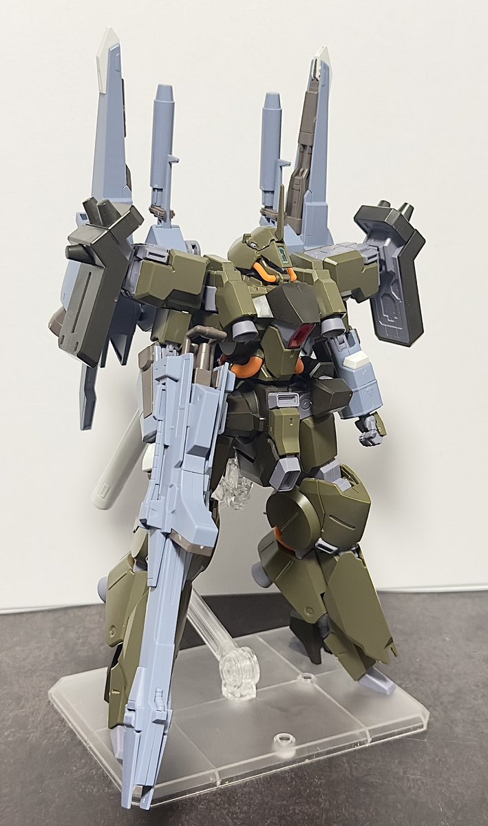 ykobari0426's tweet photo. 放置していたら公式から出てしまった、、、
『袖付き仕様』という存在しない記憶を基に作ればいいか(^_^;) https://t.co/XMtQF3KZnY