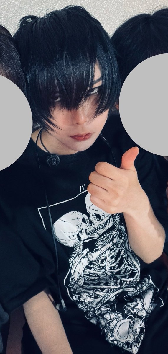 7uvueg's tweet photo. Guess my age.
#emo https://t.co/hexWjLrkvH
