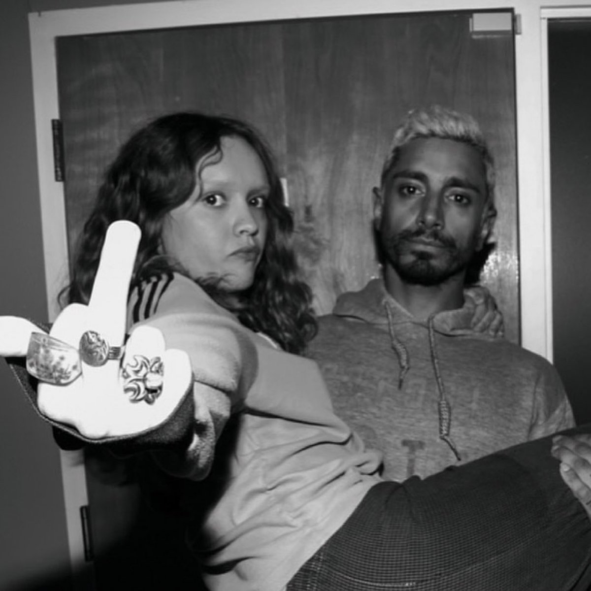 thinkercooke's tweet photo. olivia cooke and riz ahmed behind the scenes of ‘sound of metal’ (2019) https://t.co/pOctamNx7v