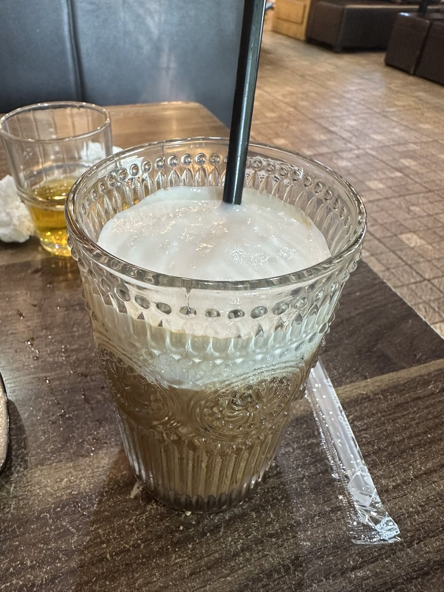 ChinAdam8's tweet photo. Chào thứ 6 mọi người 👋👋

Khởi động bằng ly cafe muối cho ngày mới cái nhở 

Ngày mới năng lương nhé mọi người https://t.co/JtBj0FxMD0