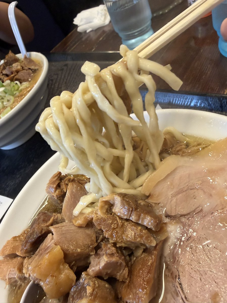 BARBER_MANOTH's tweet photo. 東根市 二代目高橋商店 さん

中華そば 並 ネギ抜き 早得

早起き出来たので半年ぶりに来れました
大満足オブザイヤーです

大変大変美味しゅうございました。店主 https://t.co/LfTaHxbowk