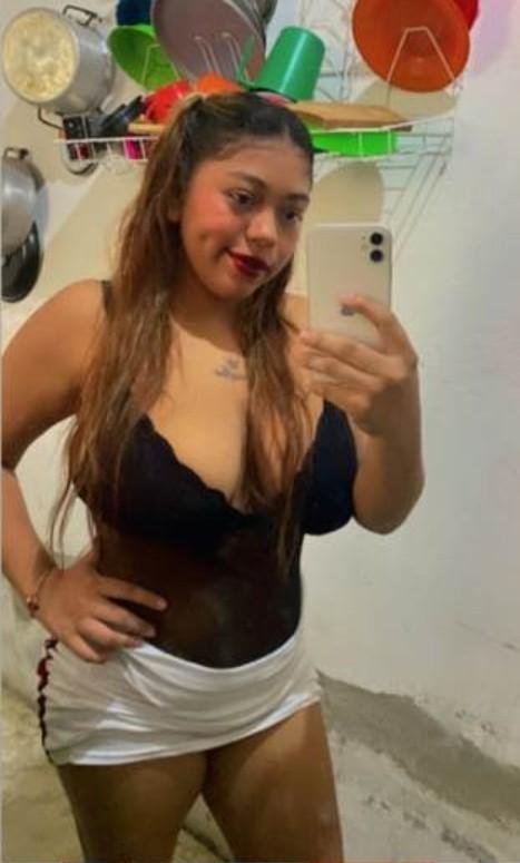 stashformelater's tweet photo. Big busty Tits https://t.co/tHnDK7MzDj