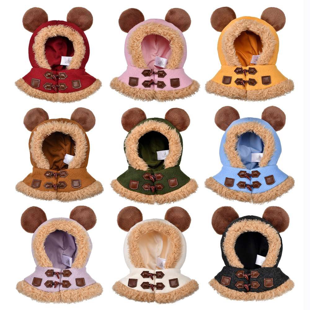 tdr_doria's tweet photo. 【ディズニーストア】
10月6日より、ユニベアシティぬいぐるみキーチェーン専用のシークレットポンチョにダッフルコートが新しく登場します☆

https://t.co/gWjZ6ZxHYo
#ディズニーストア #Disney https://t.co/V5umUg0dGH