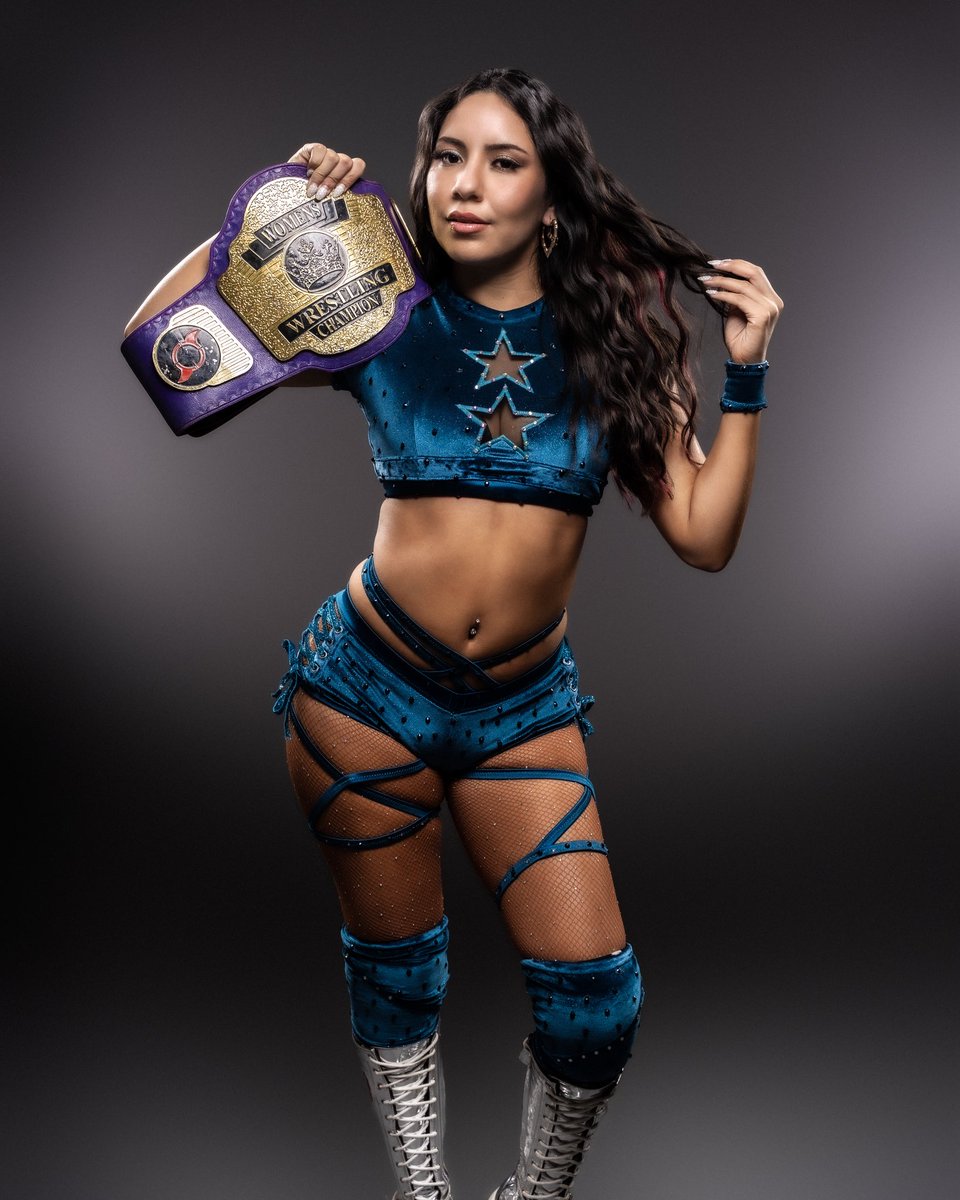 JazminAllure's tweet photo. In case you forgot 💅🏽
📸 @GregTeG 
✨ @TitleMatchWN @Hurricanepro1 https://t.co/Csu7Fin54h