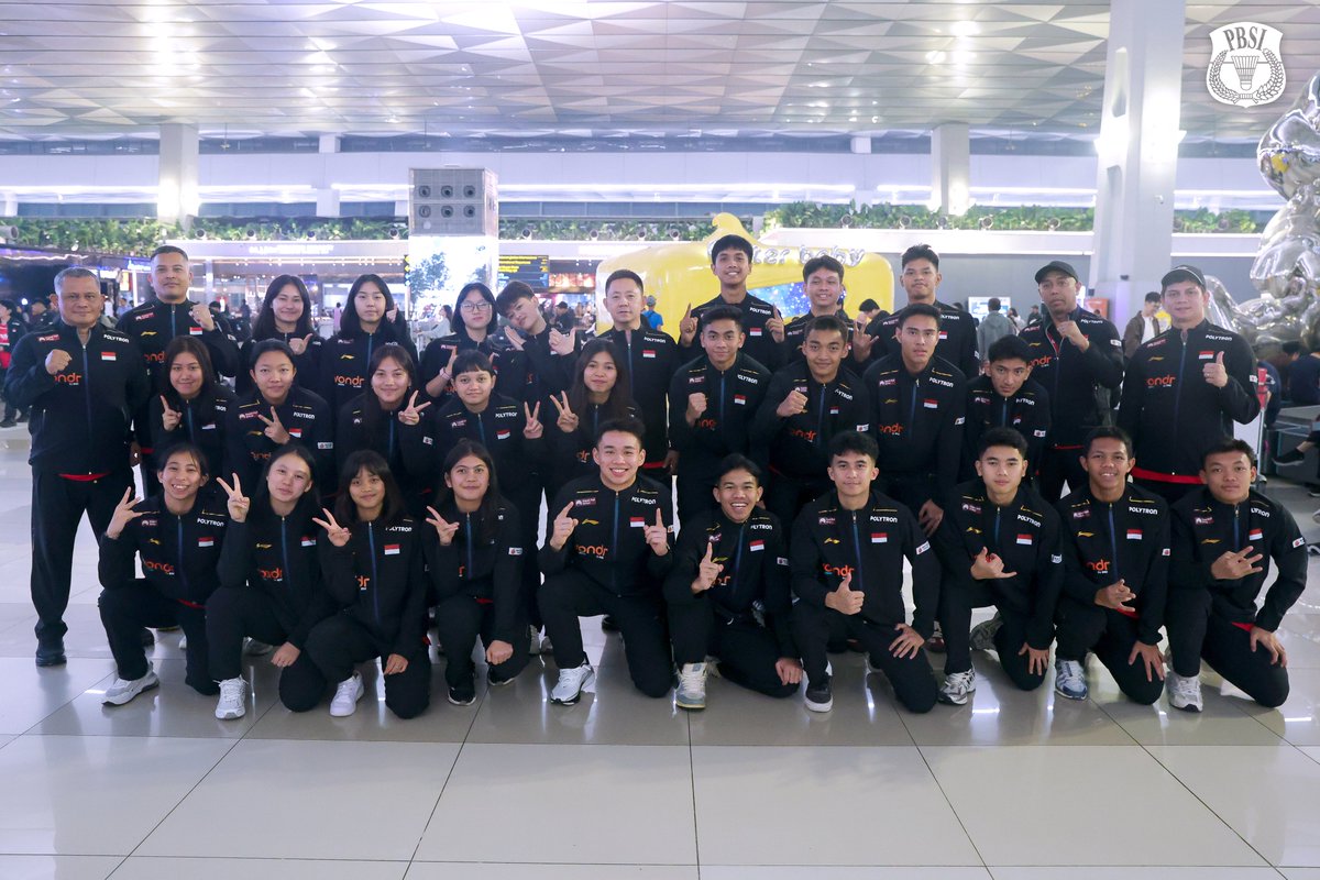 INABadminton's tweet photo. Dini hari tadi, Jumat (02/10) tim garuda muda bergerak ke Kairo, Mesir untuk mengikuti BWF World Junior Championships 2026.

Selamat berjuang 🇮🇩

#BadmintonIndonesia
#BWFWorldJuniorChampionships2026
#WJC2026 https://t.co/awitA5EGtZ