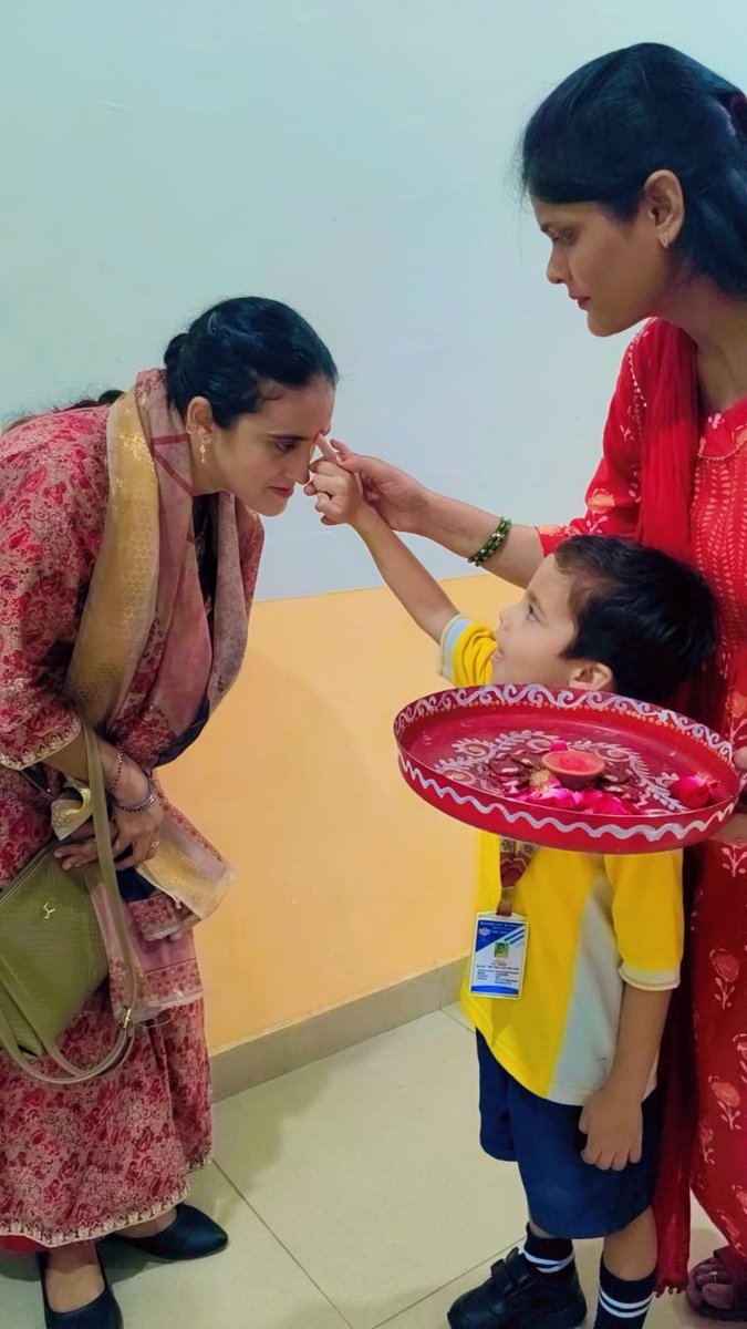 SunbeamSLN's tweet photo. A Quiz Competition was organized today at Sunbeam School Sultanpur for the students of KG-I and KG-II. Our little learners participated enthusiastically and showcased their knowledge and confidence. It was a fun-filled and enriching learning experience for all. https://t.co/2w1ej7Poyc