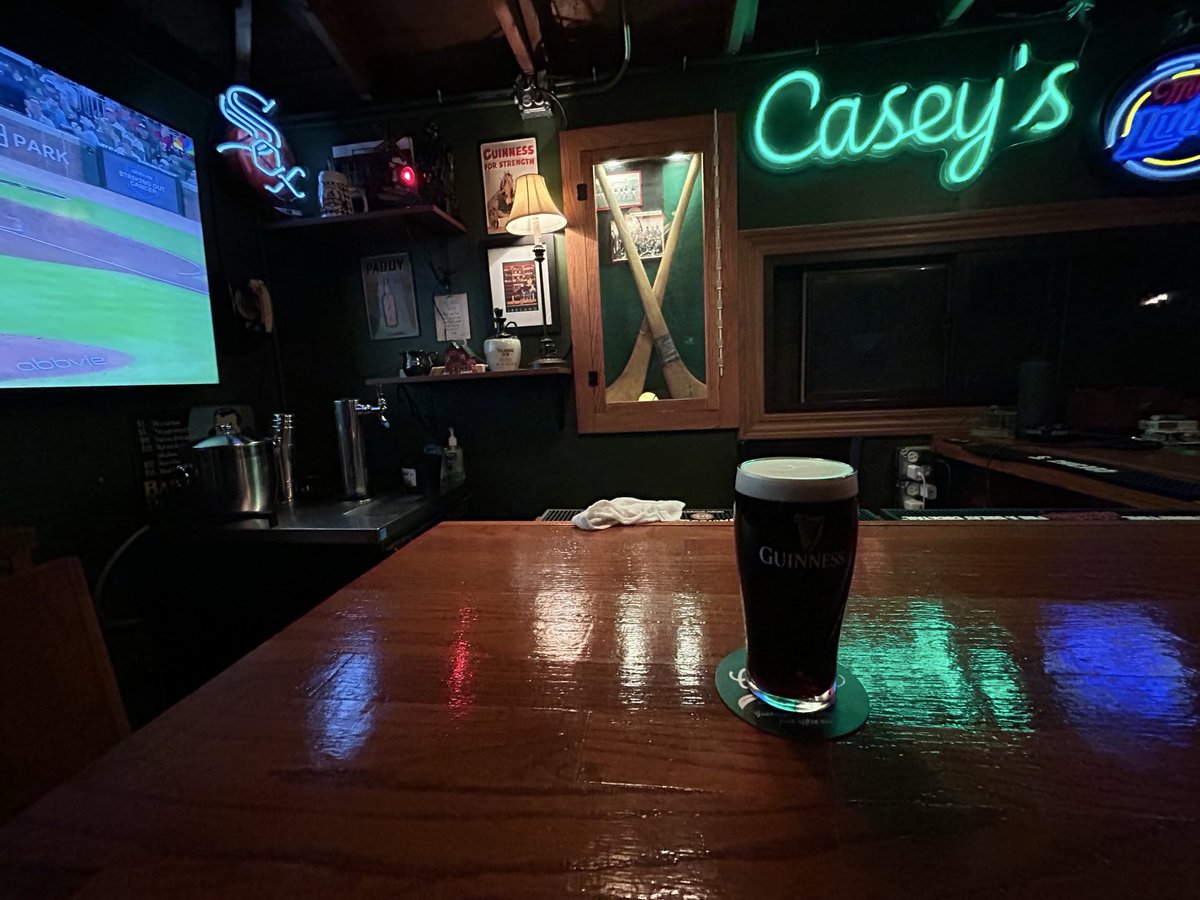 pogues1977's tweet photo. @fromthe108 #108ing #Caseys #LilFriday https://t.co/4v6ls3D1om