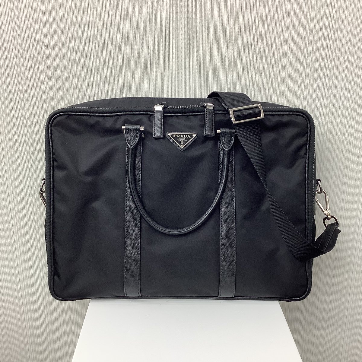 spk_kc's tweet photo. プラダ　２ＷＡＹナイロンバッグ
ご売却ありがとうございます！！

札幌で品物を売るなら
大黒屋 質札幌買取センター店にお任せ下さい！

買取＆質に完全特化した店舗ですので、
高額買取でお応えします💴💷
📲011-209-8651

#プラダ #企業公式相互フォロー https://t.co/NZxcd8uD0y