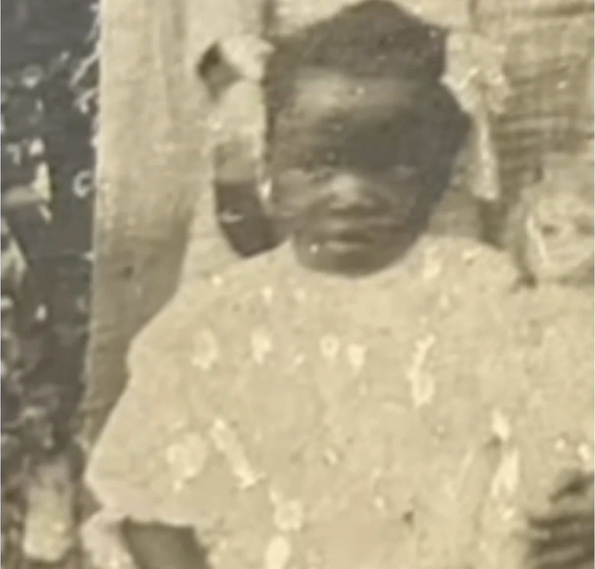 VernonForGA's tweet photo. Happy 116th Birthday to Ms Naomi Whitehead, the oldest living person in North America. She was born on September 26, 1910 in Pierce County, city of Paterson, Georgia.   She currently lives in Pennsylvania.  The left photo (4 days ago), middle photo age 16 (100 yrs ago), right photo age 3 (113 yrs ago). God is good!