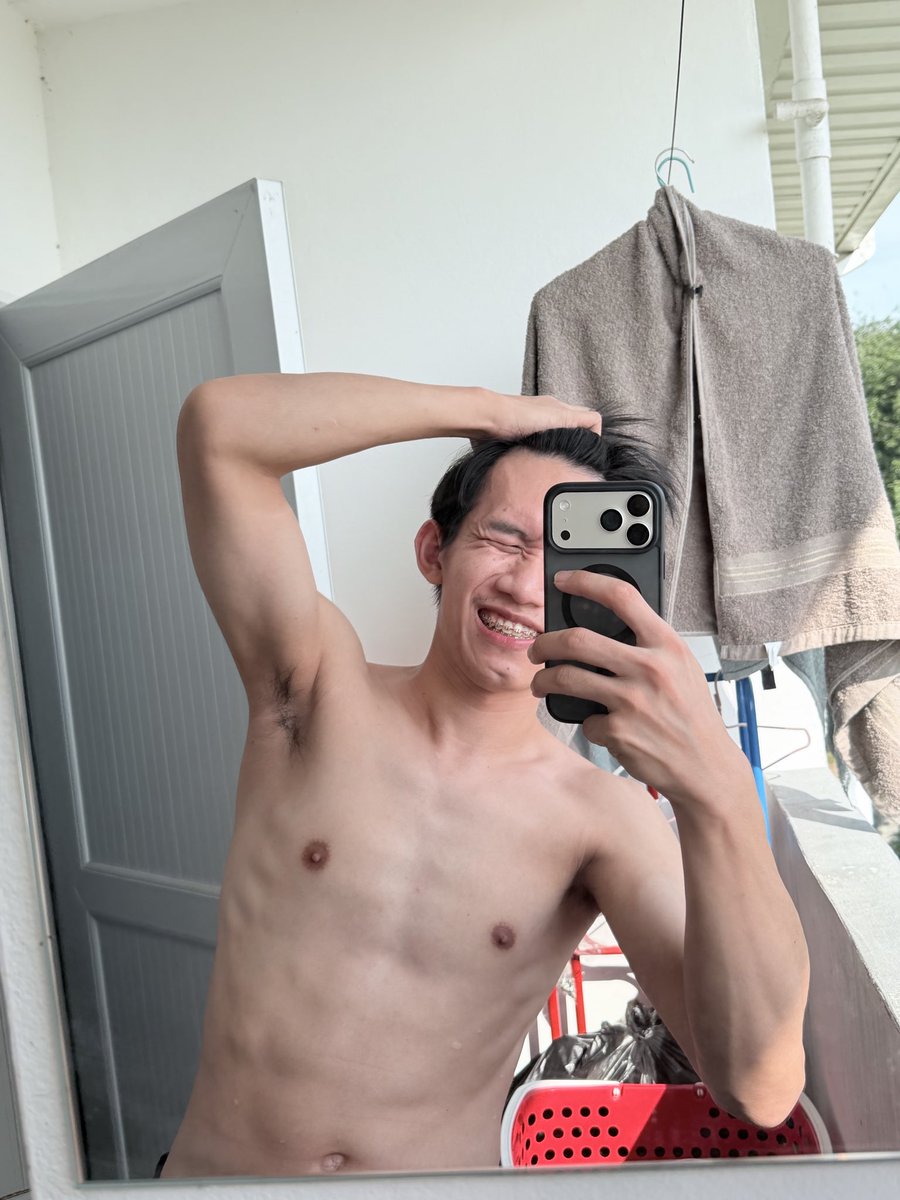 sknpyk's tweet photo. เหนื่อยจังว้า วันนี้  กะดึกวันสุดท้าย 🥺 
#ปลวกแดง #บ่อวิน #มาบยางพร #สะพานสี่ https://t.co/mqcZ9lAdDh